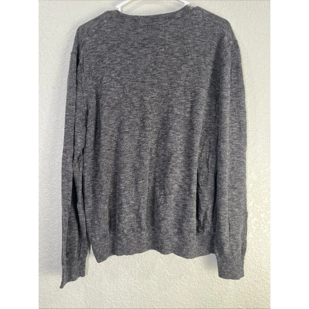American Eagle Sweater Mens L Gray V-Neck Athletic Fit Cotton Logo Knit Pullover